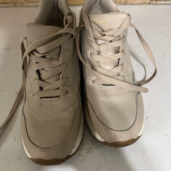 Runners like new - Picture 5 of 9